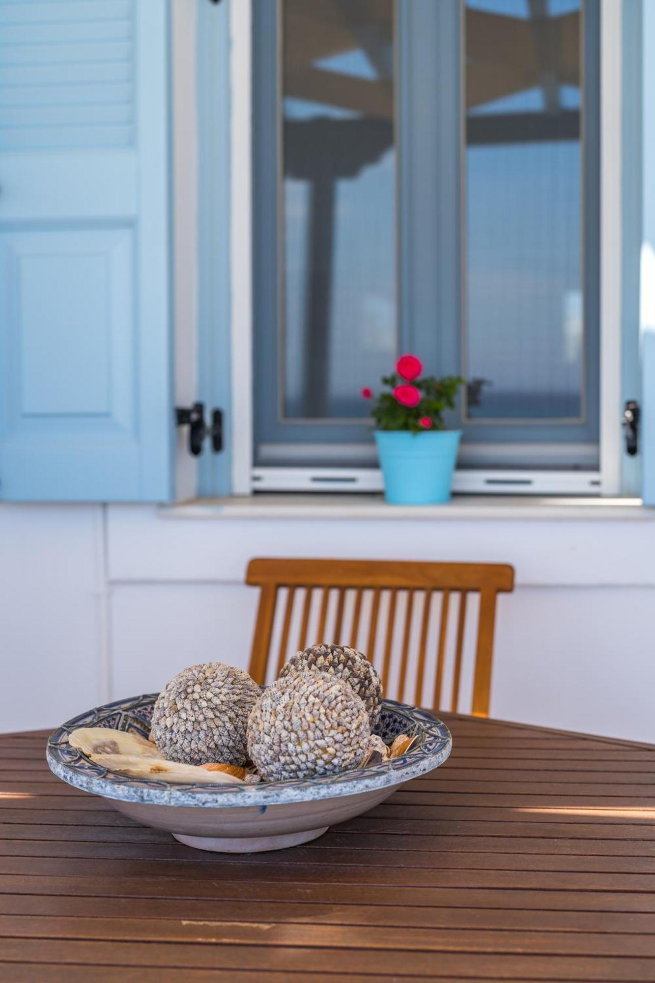 Blue Eyes Apartment *