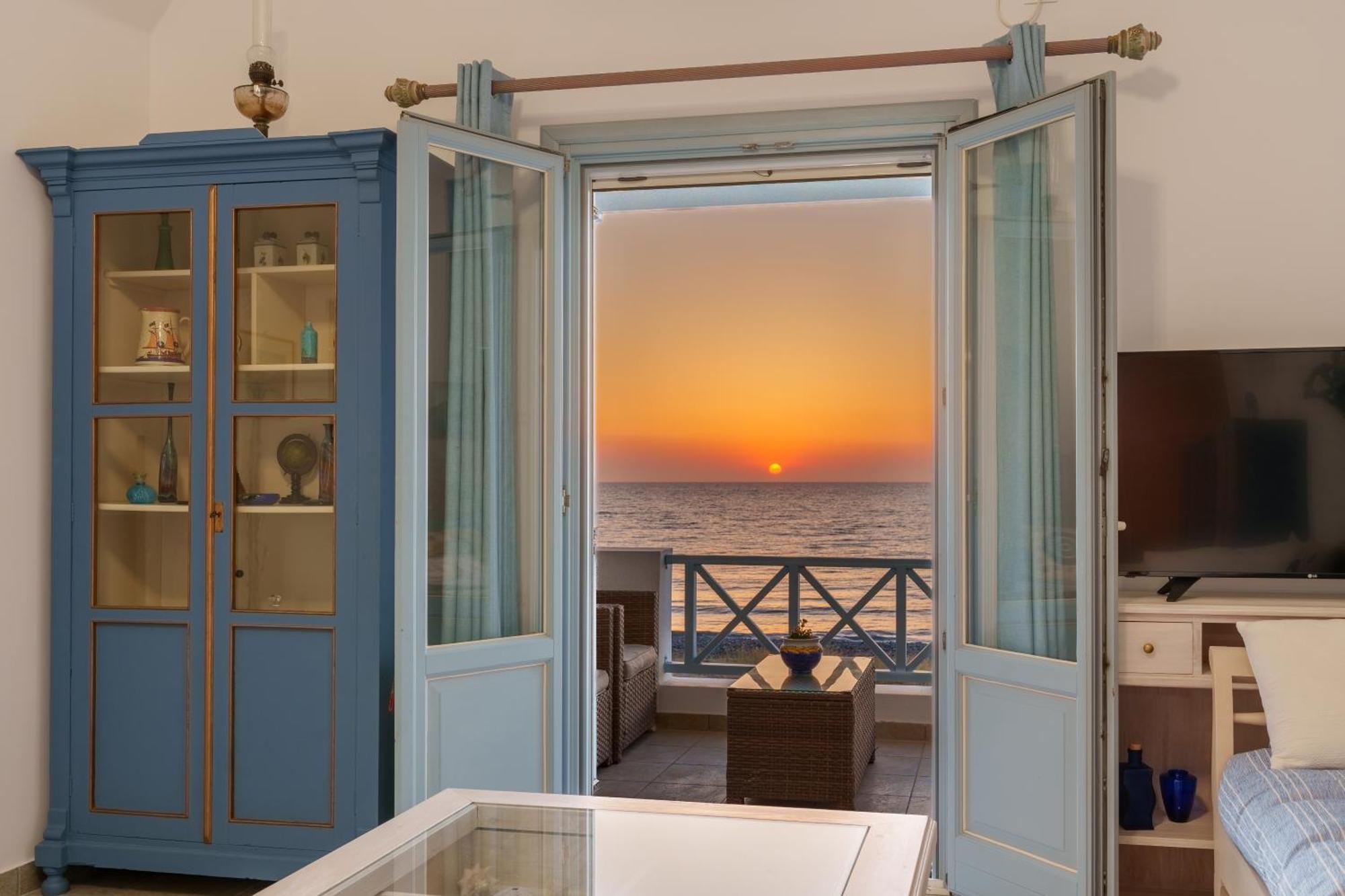 Apartment Blue Eyes Monolithos (Santorini)